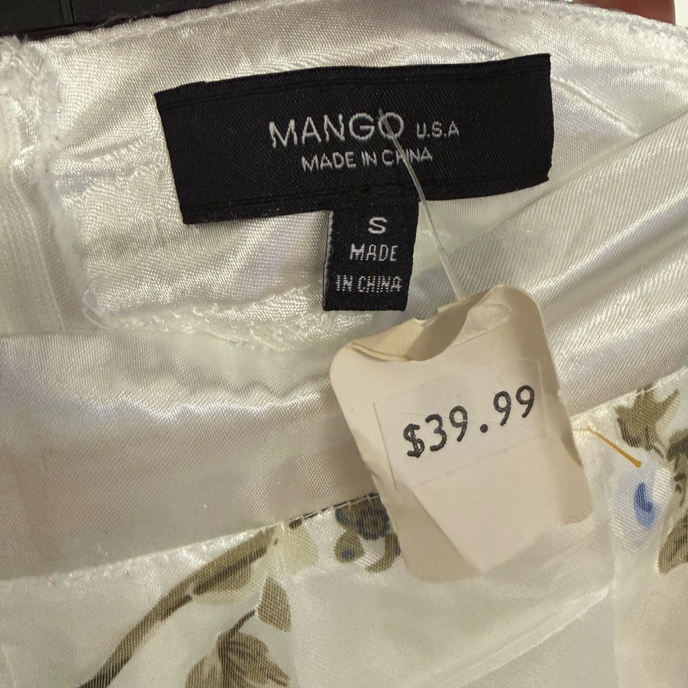 NWT Mango 3D Floral Sheer Maxi Skirt Blue Flower Applique Tulle Overlay Size S - Picture 4 of 6